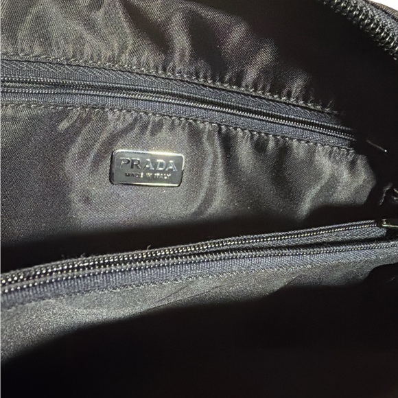 Authentic Prada MV220 Tessuto Sport Nylon Pouch - Nero Black (Full Set) - Picture 3 of 4